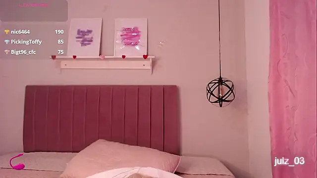 julz 03 online show from 03/18/25, 07:31