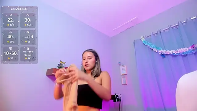  Sophie  miller online show from 04/18/26, 05:39