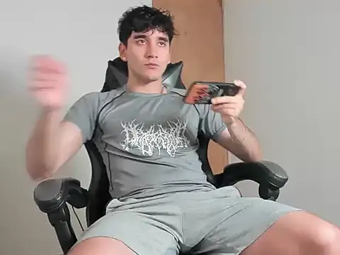 leo030809 online show from 03/25/26, 11:44