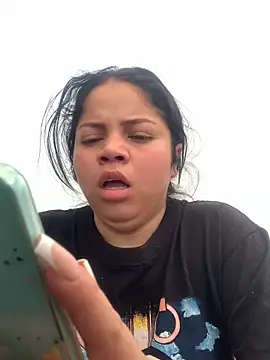 Elaa euphoria online show from 12/26/24, 06:43