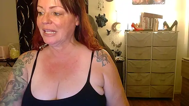 Nikkimastersgirl1091 online show from 04/19/26, 11:51