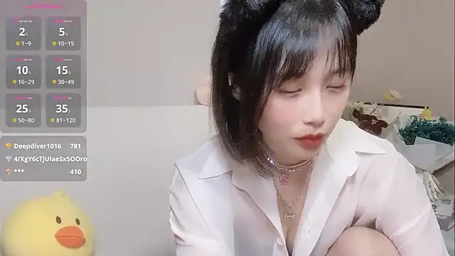 Snapshot of LaoSHI-999 chatting on 02/17/25, 03:15 LaoSHI-999 online show from 02/17/25, 03:15