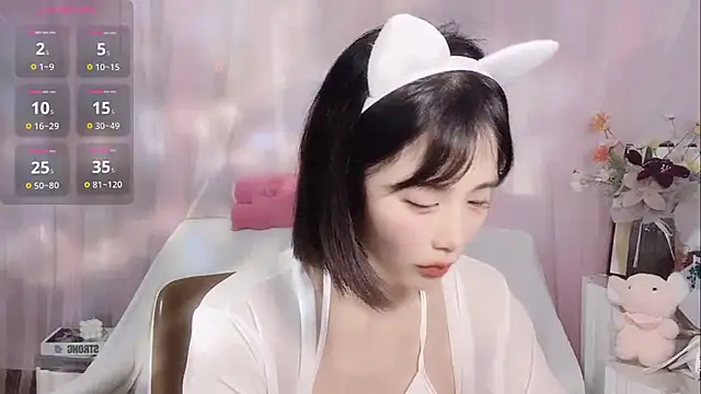 Snapshot of LaoSHI-999 chatting on 02/28/25, 10:50 LaoSHI-999 online show from 02/28/25, 10:50