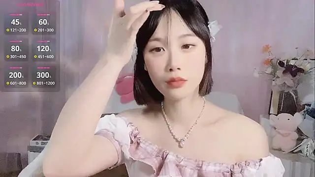 Snapshot of LaoSHI-999 chatting on 03/03/25, 07:21 LaoSHI-999 online show from 03/03/25, 07:21
