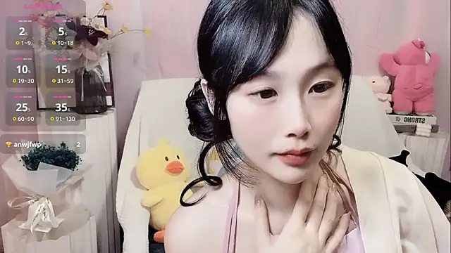 Snapshot of LaoSHI-999 chatting on 03/17/25, 11:32 LaoSHI-999 online show from 03/17/25, 11:32