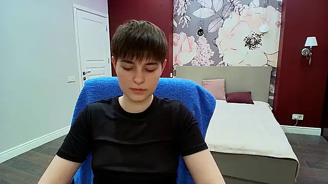 EmiliaYours online show from 03/24/26, 03:50