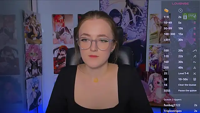 luna berryy online show from 01/17/25, 11:29