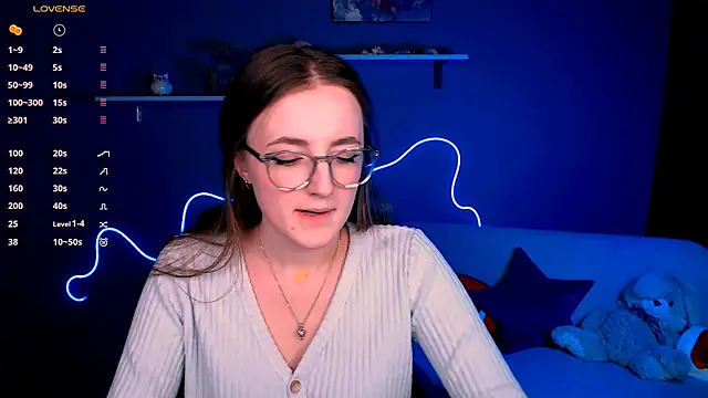 luna berryy online show from 02/12/25, 08:29