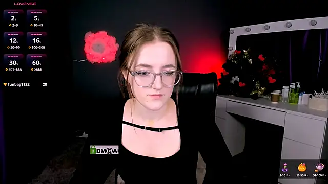 luna berryy online show from 02/20/25, 11:32