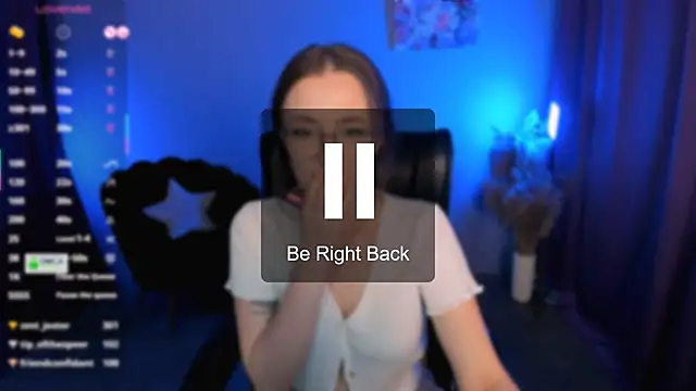 luna berryy online show from 02/23/25, 02:29