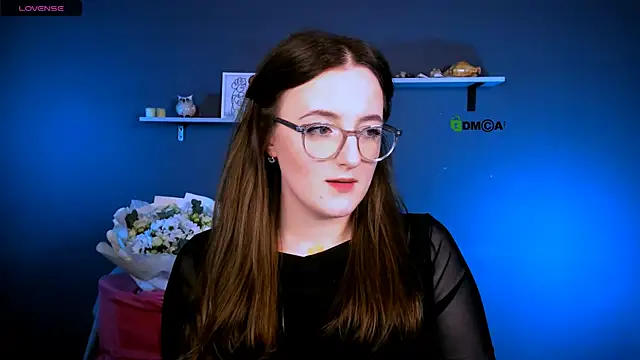 luna berryy online show from 11/05/25, 08:20