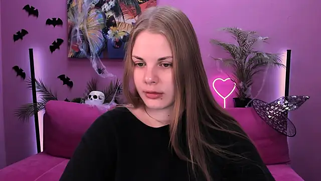 holy kitty online show from 11/10/25, 06:12