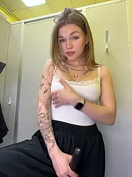 KitteCat online show from 01/11/26, 07:46