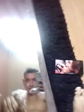 Snapshot of bunda_morris22 chatting on 01/13/25, 12:13 bunda morris22 online show from 01/13/25, 12:13