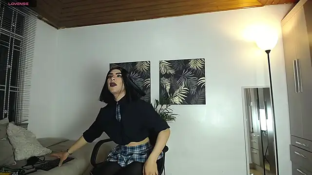 valentino Renato online show from 12/11/24, 01:05