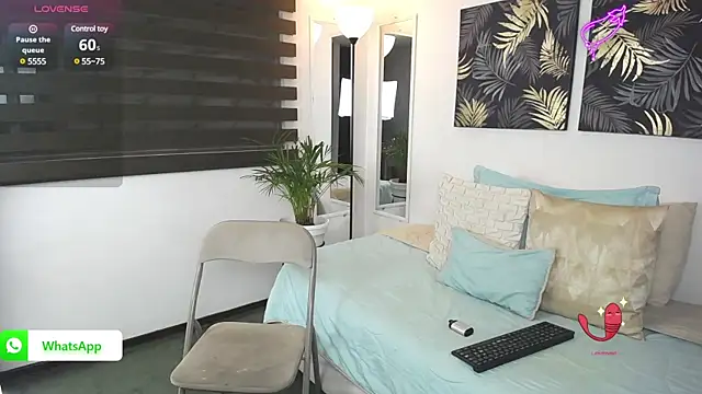 valentino Renato online show from 01/17/25, 01:04