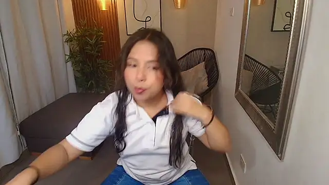 Sharlotte Milk online show from 09/22/25, 11:01