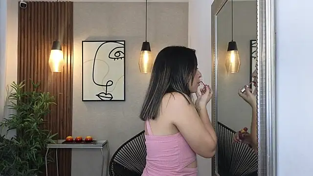 Sharlotte Milk online show from 11/25/25, 10:37