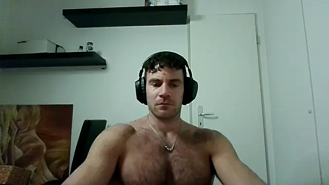 alpha-hunk online show from 11/08/25, 09:13