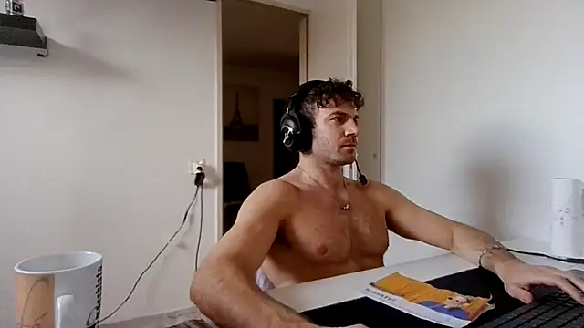 alpha-hunk online show from 01/17/26, 01:16