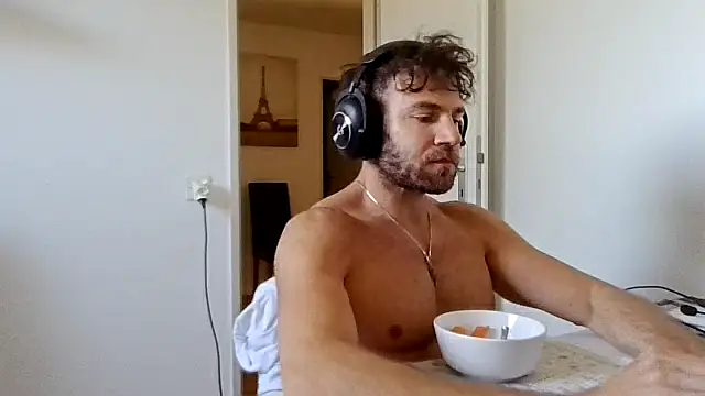 alpha-hunk online show from 04/22/26, 10:28