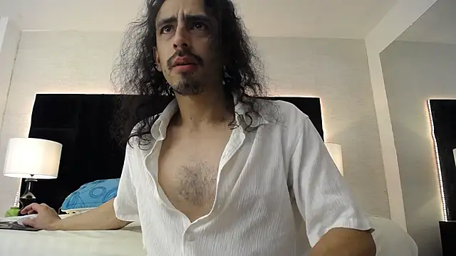 Sr Magnus  online show from 02/18/25, 12:49