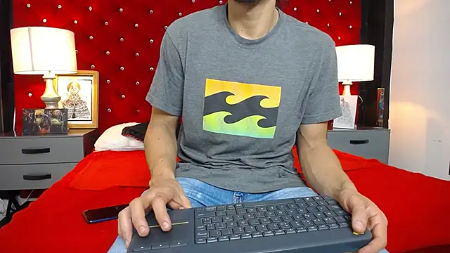 Sr Magnus  online show from 12/21/25, 11:39