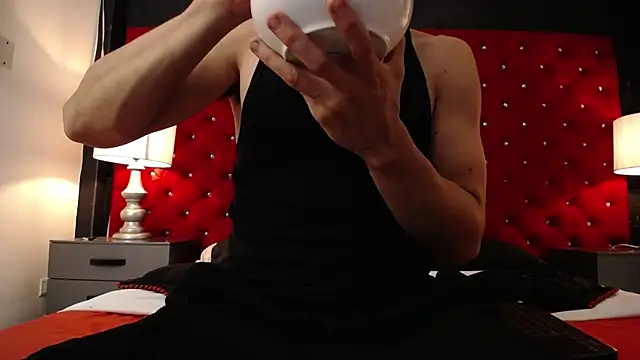 Sr Magnus  online show from 02/26/26, 07:40