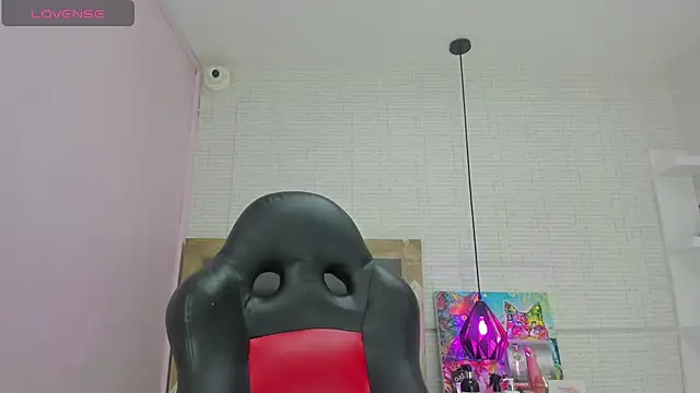 MAYROBERTSS online show from 05/23/26, 07:18