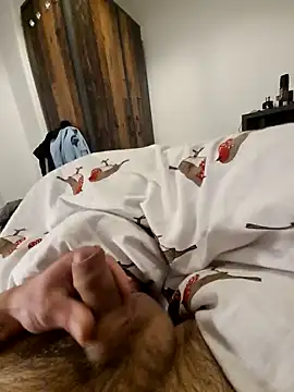 Snapshot of NiceBone000 chatting on 01/04/25, 01:52 NiceBone000 online show from 01/04/25, 01:52