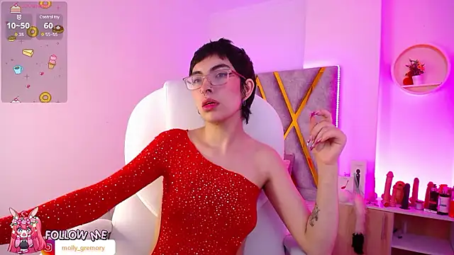 Molly Gremory  online show from 12/02/24, 07:38