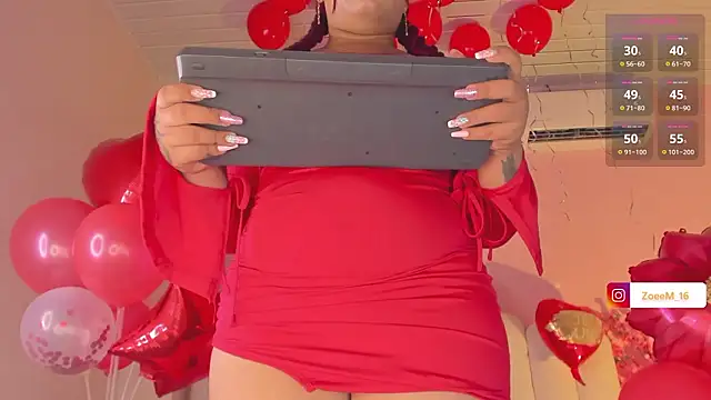 Snapshot of Zoe1_2 chatting on 02/14/26, 03:53 Zoe1 2 online show from 02/14/26, 03:53