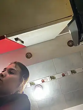 aurora divine online show from 10/01/25, 10:49