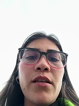 aurora divine online show from 12/17/25, 10:38