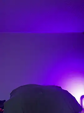 aurora divine online show from 03/23/26, 07:07