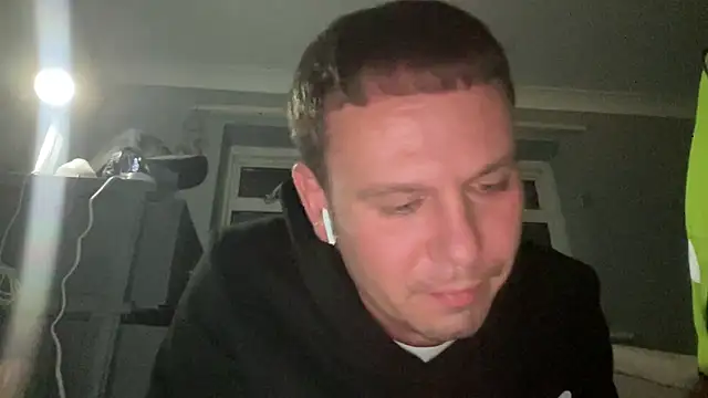 Snapshot of GotItGoin chatting on 10/05/25, 12:09 GotItGoin online show from 10/05/25, 12:09