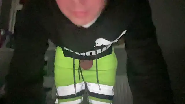 Snapshot of GotItGoin chatting on 10/09/25, 10:08 GotItGoin online show from 10/09/25, 10:08