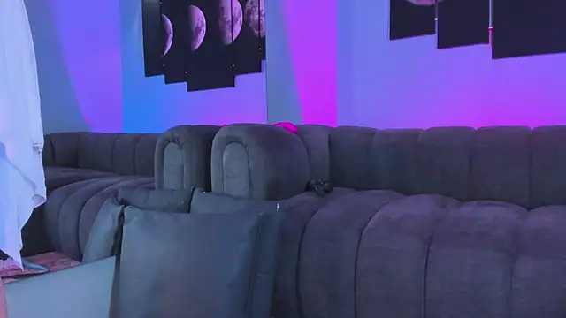 maddy walker online show from 04/09/26, 12:43