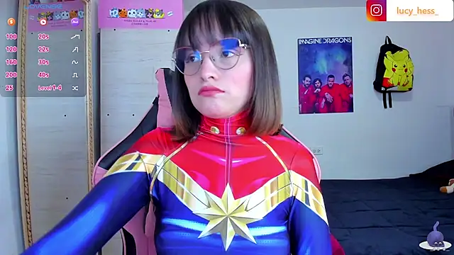 Lucyy-hess online show from 10/28/25, 05:15