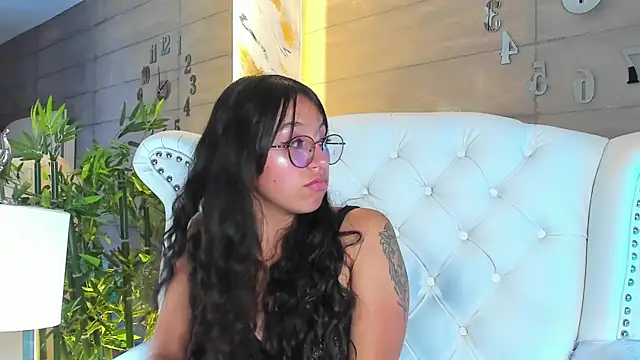 MadyJackson online show from 02/28/25, 07:56