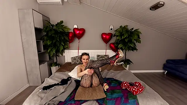 VeronikaVel online show from 02/19/25, 04:12