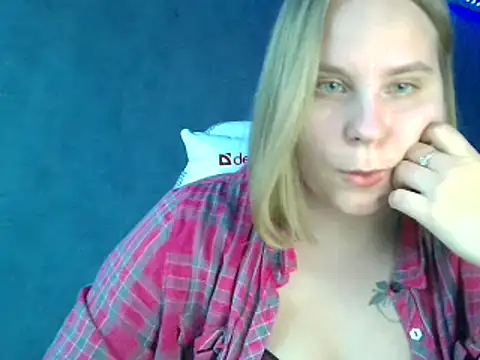 Thalia  Star online show from 01/22/25, 11:01