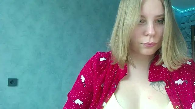 Thalia  Star online show from 02/01/25, 10:26