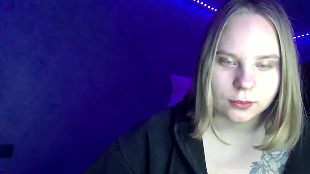 Thalia  Star online show from 02/10/25, 04:52