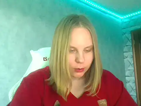 Thalia  Star online show from 03/16/25, 12:22