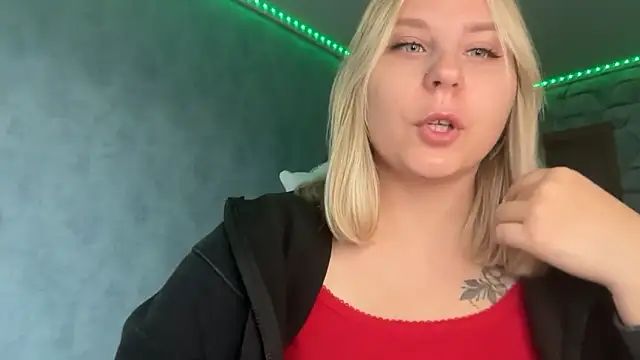 Thalia  Star online show from 10/03/25, 10:56