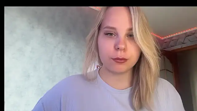 Thalia  Star online show from 04/23/26, 12:29