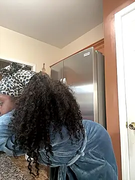 choclatepeaach online show from 01/08/26, 03:03