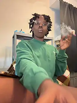 choclatepeaach online show from 04/22/26, 02:07