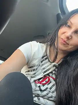 -OLYA- online show from 02/10/26, 01:37